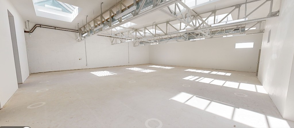 2870 California Street: main floor, current condition